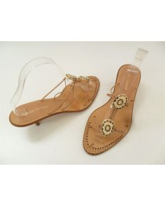 LADIES LEATHER SANDALS HEELS BEIGE MISS ROSSI KITTEN BUTTON DETAIL ITALY SIZE 40