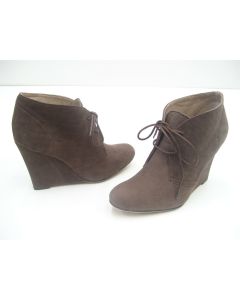 TONY BIANCO SHOES ANKLE BOOTS WEDGES LADIES DRESS SUEDE LEYLA CEDAR SIZE 8